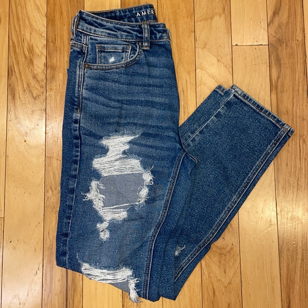 American Eagle Mom Jean